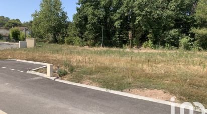 Terrain de 445 m² à Carnoules (83660)