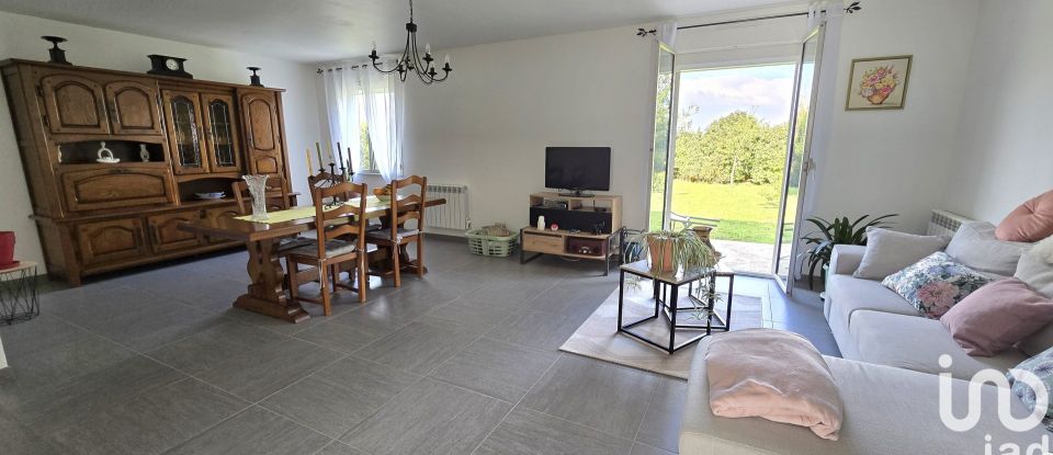 Maison 2 pièces de 60 m² à Béville-le-Comte (28700)