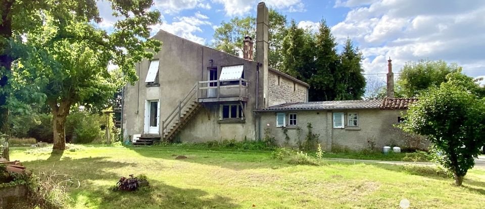 Maison traditionnelle 4 pièces de 126 m² à Foussais-Payré (85240)