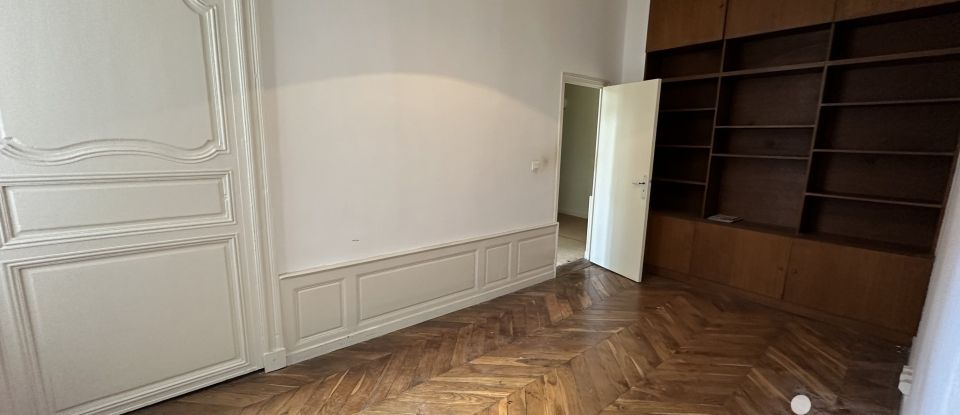 Apartment 3 rooms of 117 m² in Riom (63200)