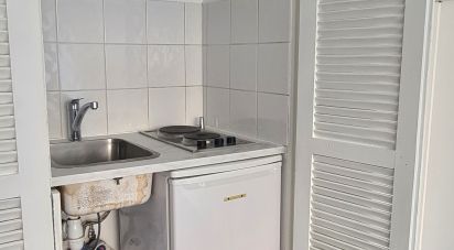 Studio 1 room of 20 m² in Paris (75015)