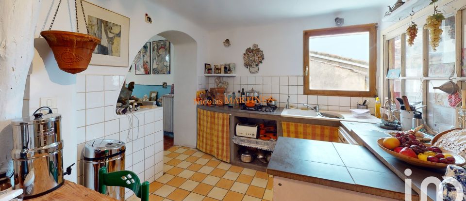 Village house 5 rooms of 134 m² in Rognes (13840)