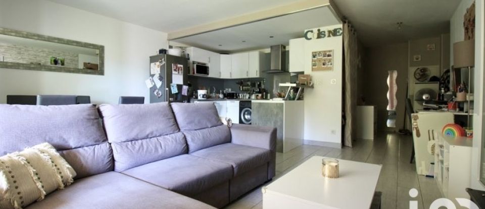 Apartment 3 rooms of 66 m² in Marseille (13011)