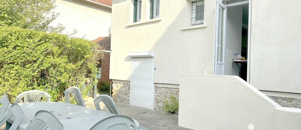 Maison traditionnelle 3 pièces de 71 m² à Ézanville (95460)