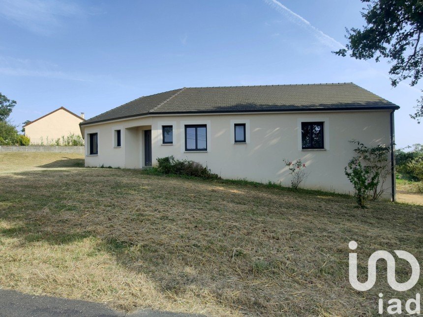 House 5 rooms of 151 m² in Châtellerault (86100)