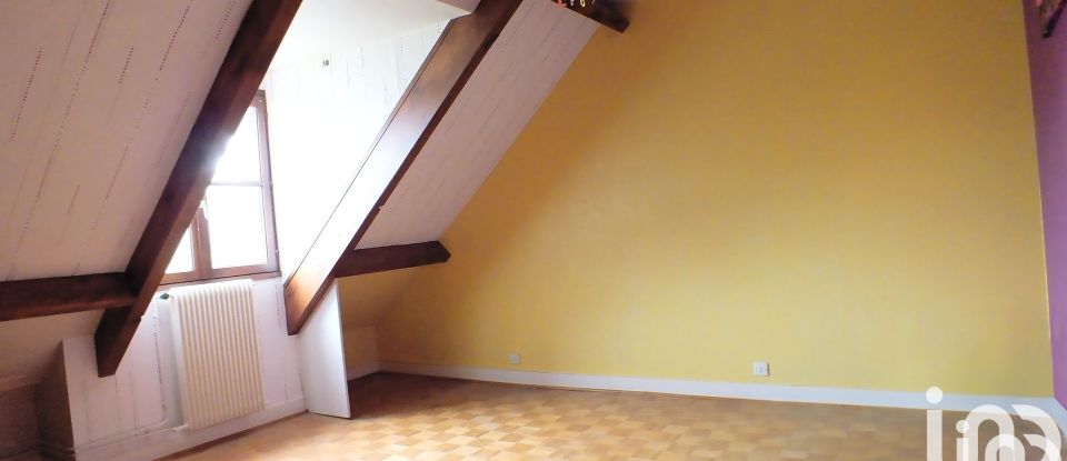 House 5 rooms of 120 m² in Saint-Jean-de-Braye (45800)