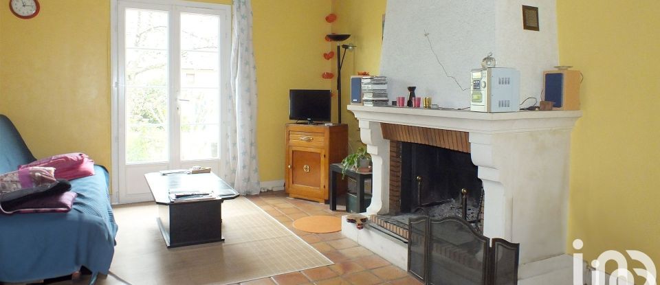 House 5 rooms of 120 m² in Saint-Jean-de-Braye (45800)