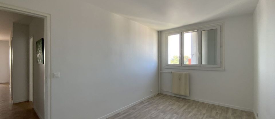 Appartement 4 pièces de 81 m² à Montmagny (95360)