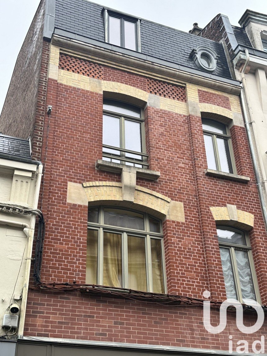 Appartement 4 pièces de 80 m² à Arras (62000)