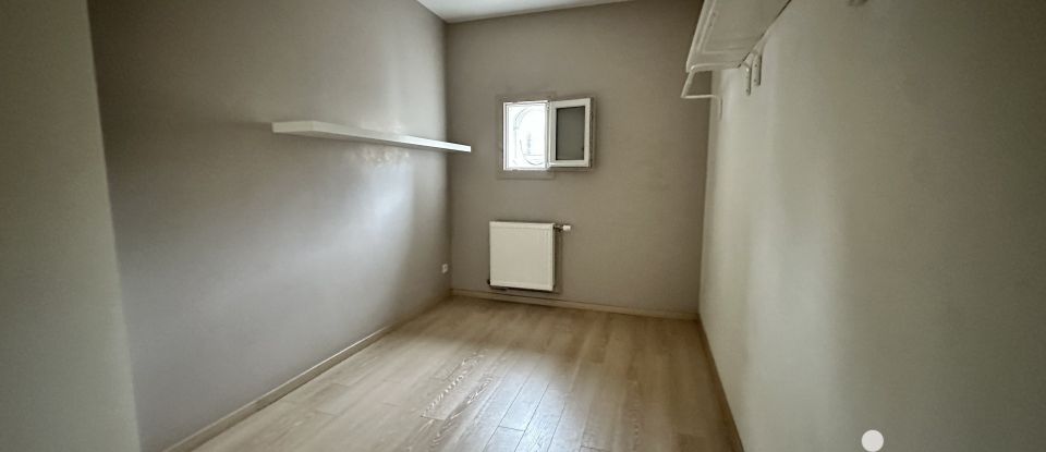 Appartement 4 pièces de 80 m² à Arras (62000)