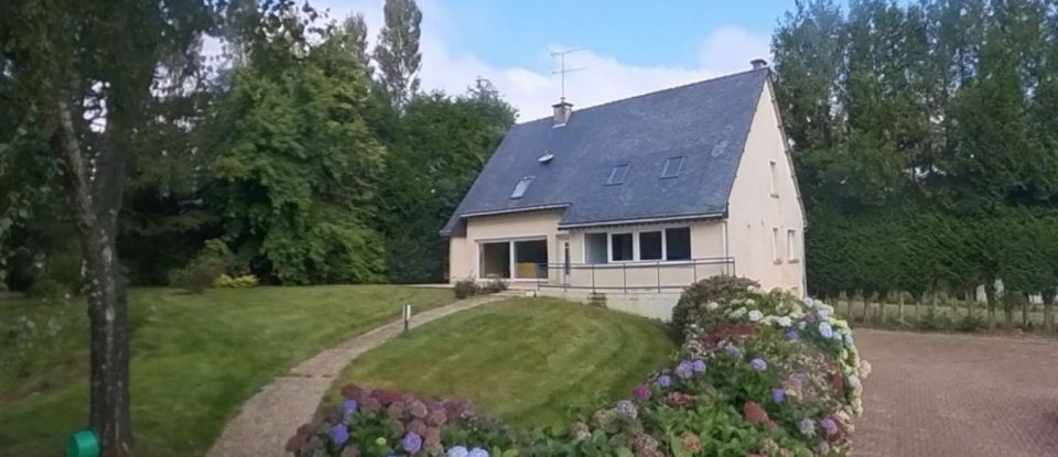 Maison 7 pièces de 183 m² à Saint-Vran (22230)