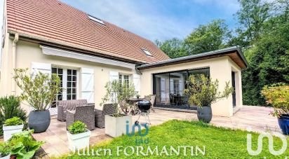 House 6 rooms of 153 m² in Coupvray (77700)