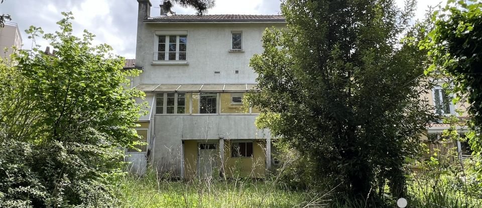 Maison 5 pièces de 100 m² à Saint-Sébastien-sur-Loire (44230)