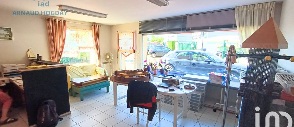 House 7 rooms of 188 m² in Beaucouzé (49070)