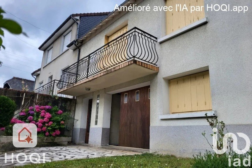 Traditional house 6 rooms of 122 m² in Joué-lès-Tours (37300)