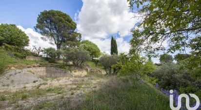 Terrain de 1 180 m² à Valensole (04210)