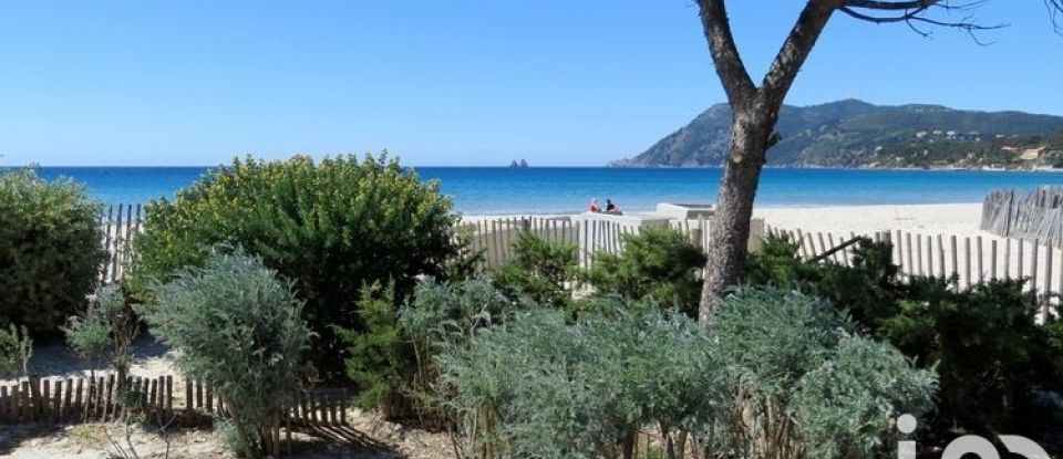 Appartement 3 pièces de 102 m² à La Seyne-sur-Mer (83500)