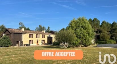 Country house 6 rooms of 240 m² in Sigalens (33690)