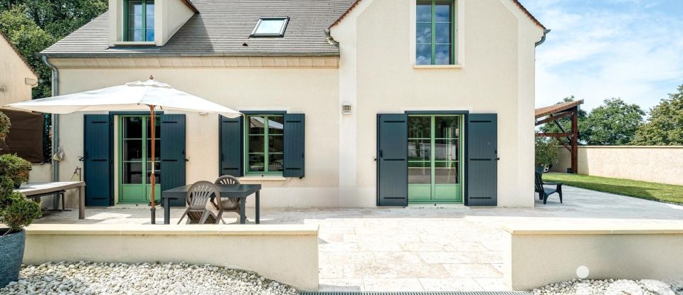 Maison traditionnelle 7 pièces de 175 m² à Montgé-en-Goële (77230)