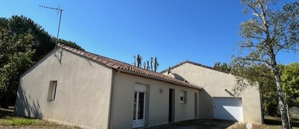 Maison d’architecte 6 pièces de 155 m² à Vouillé (79230)