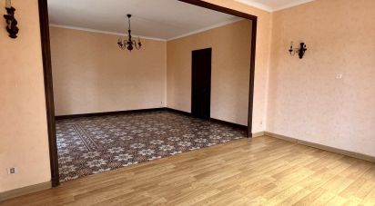 Traditional house 5 rooms of 165 m² in Puisserguier (34620)