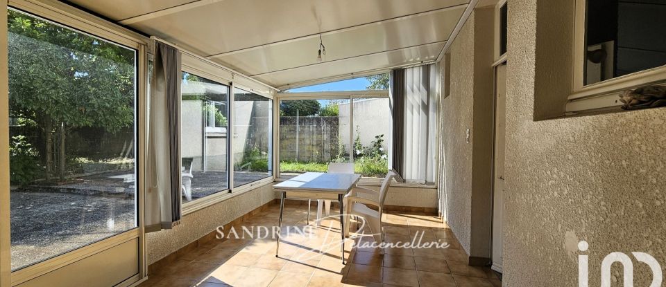 House 5 rooms of 106 m² in Nantes (44300)