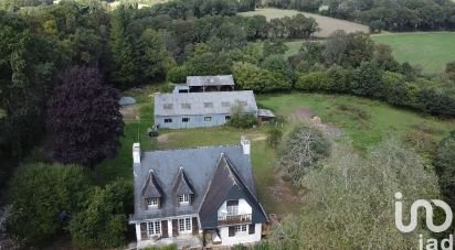 Traditional house 7 rooms of 160 m² in Lanvénégen (56320)