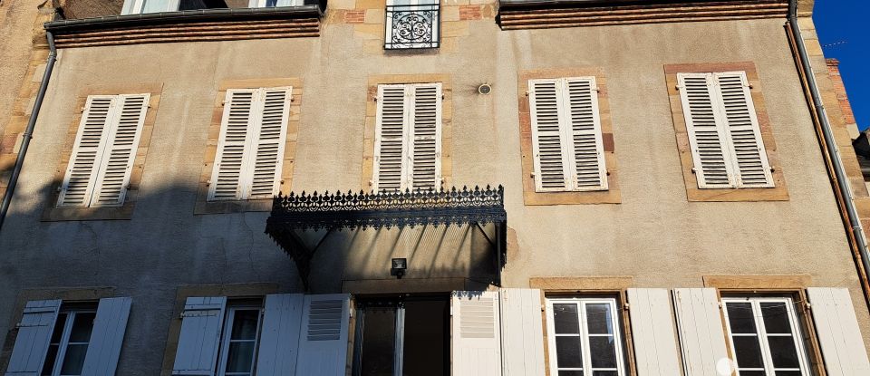 Apartment 2 rooms of 57 m² in Moulins (03000)