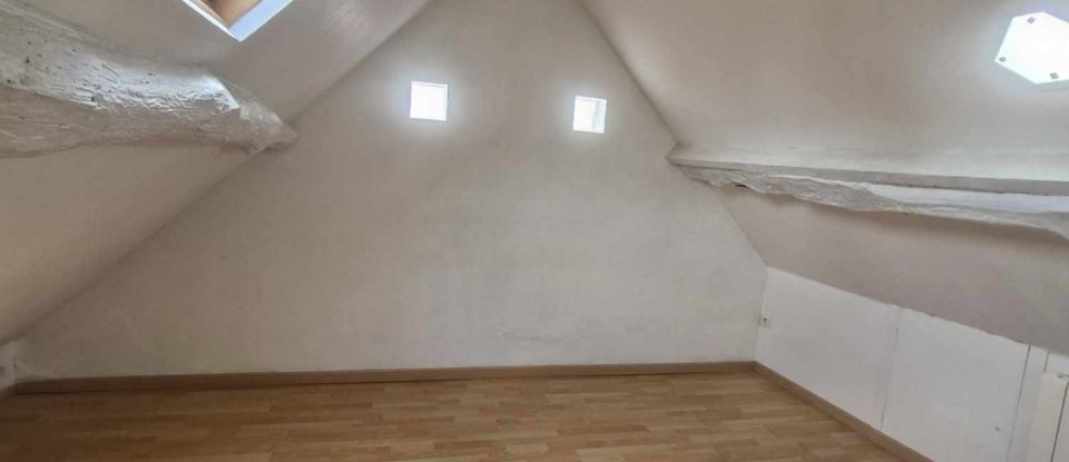 Maison 6 pièces de 156 m² à Fresnoy-Folny (76660)