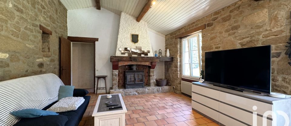 Maison de campagne 4 pièces de 108 m² à Marsais-Sainte-Radégonde (85570)