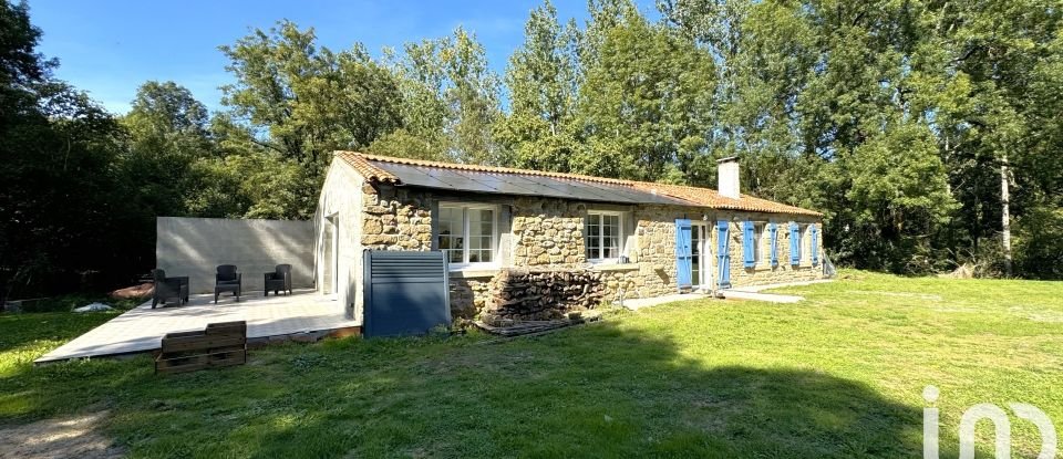 Maison de campagne 4 pièces de 108 m² à Marsais-Sainte-Radégonde (85570)