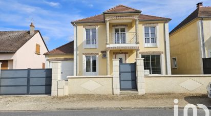 Traditional house 7 rooms of 154 m² in Sully-sur-Loire (45600)