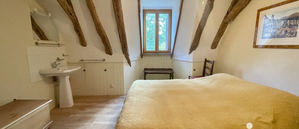 Maison traditionnelle 7 pièces de 170 m² à Daglan (24250)