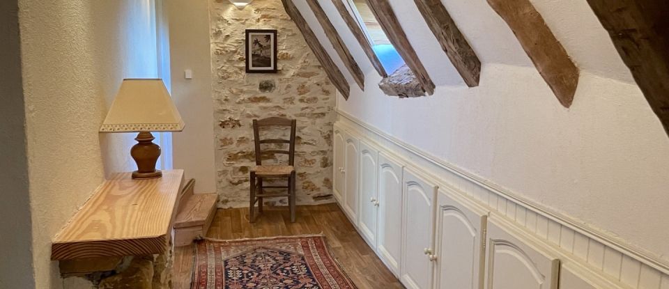 Maison traditionnelle 7 pièces de 170 m² à Daglan (24250)