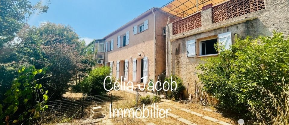 Traditional house 5 rooms of 170 m² in Hyères (83400)