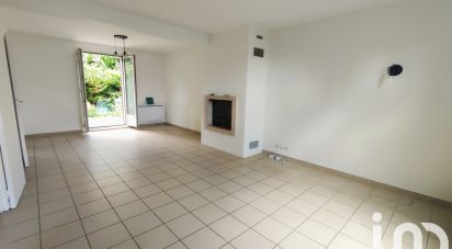 Maison traditionnelle 4 pièces de 117 m² à Thieux (77230)