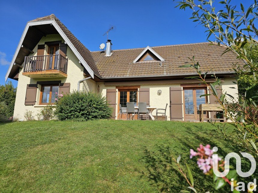 Traditional house 6 rooms of 140 m² in Faverney (70160)