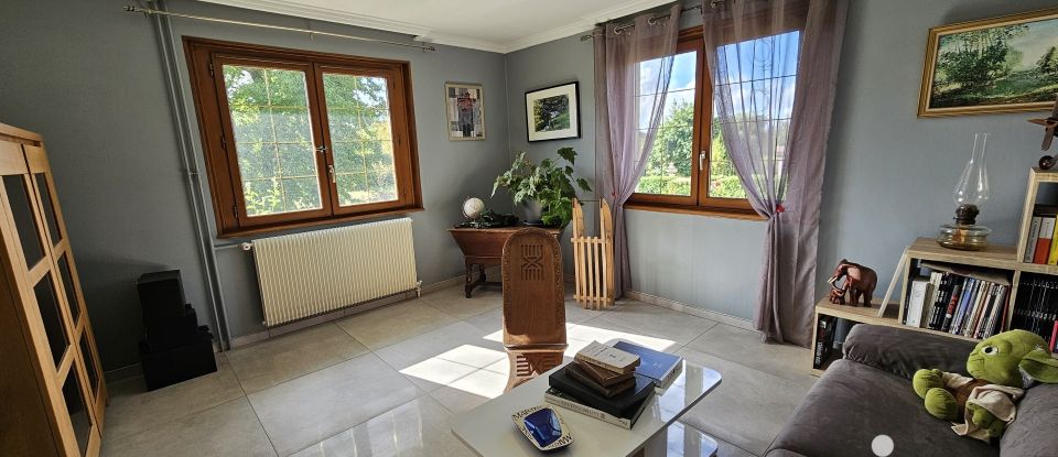 Traditional house 6 rooms of 140 m² in Faverney (70160)