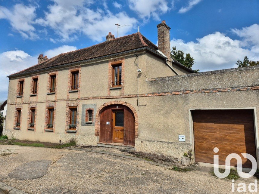 House 6 rooms of 167 m² in Villemanoche (89140)