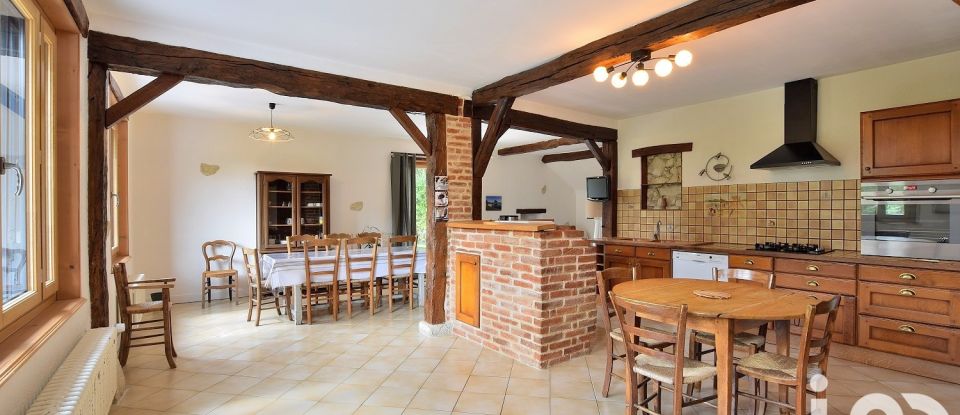 Estate 11 rooms of 228 m² in Le Louroux (37240)