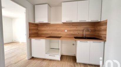 Apartment 2 rooms of 36 m² in Saint-Leu-la-Forêt (95320)