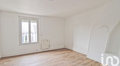 Apartment 2 rooms of 36 m² in Saint-Leu-la-Forêt (95320)