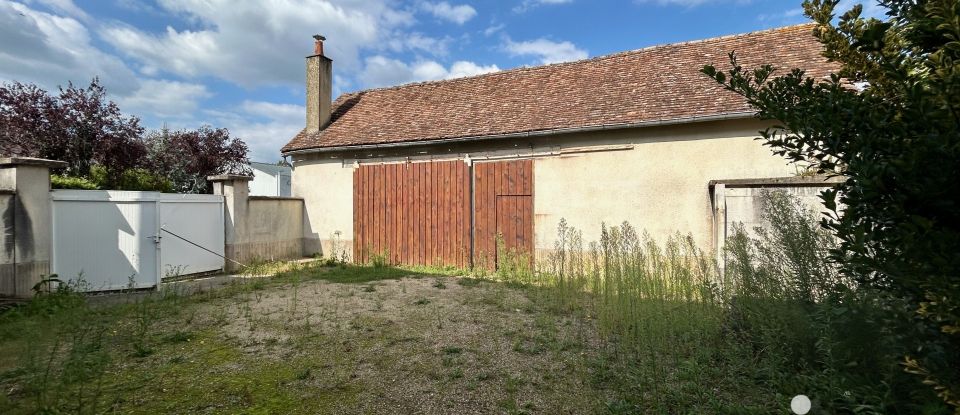 Maison 4 pièces de 98 m² à Vernantes (49390)