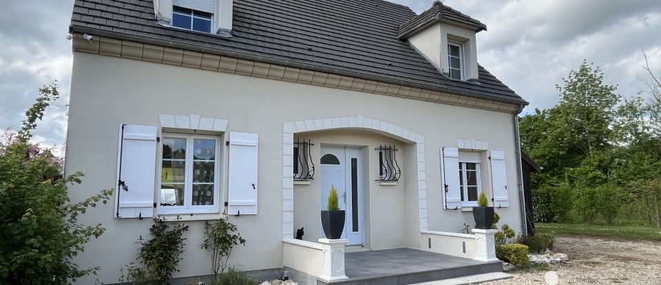 Traditional house 5 rooms of 110 m² in Condé-en-Brie (02330)