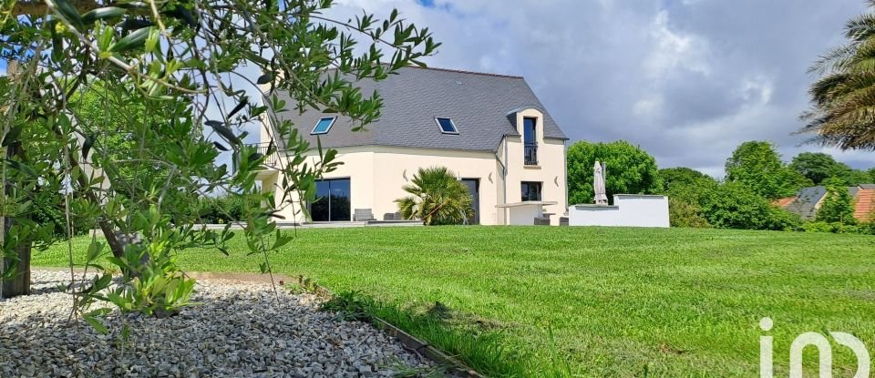 Maison d’architecte 6 pièces de 154 m² à La Haye-d'Ectot (50270)