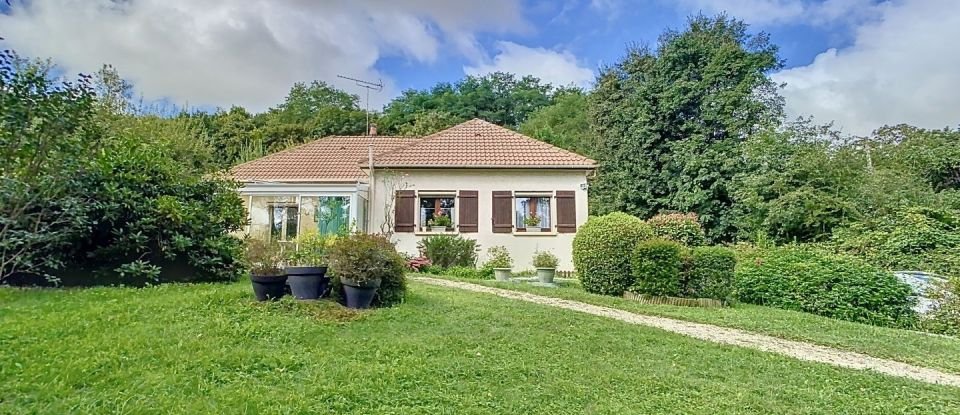 Maison 5 pièces de 85 m² à Charny Orée de Puisaye (89120)