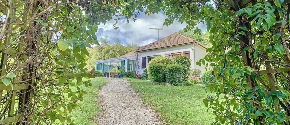 Maison 5 pièces de 85 m² à Charny Orée de Puisaye (89120)