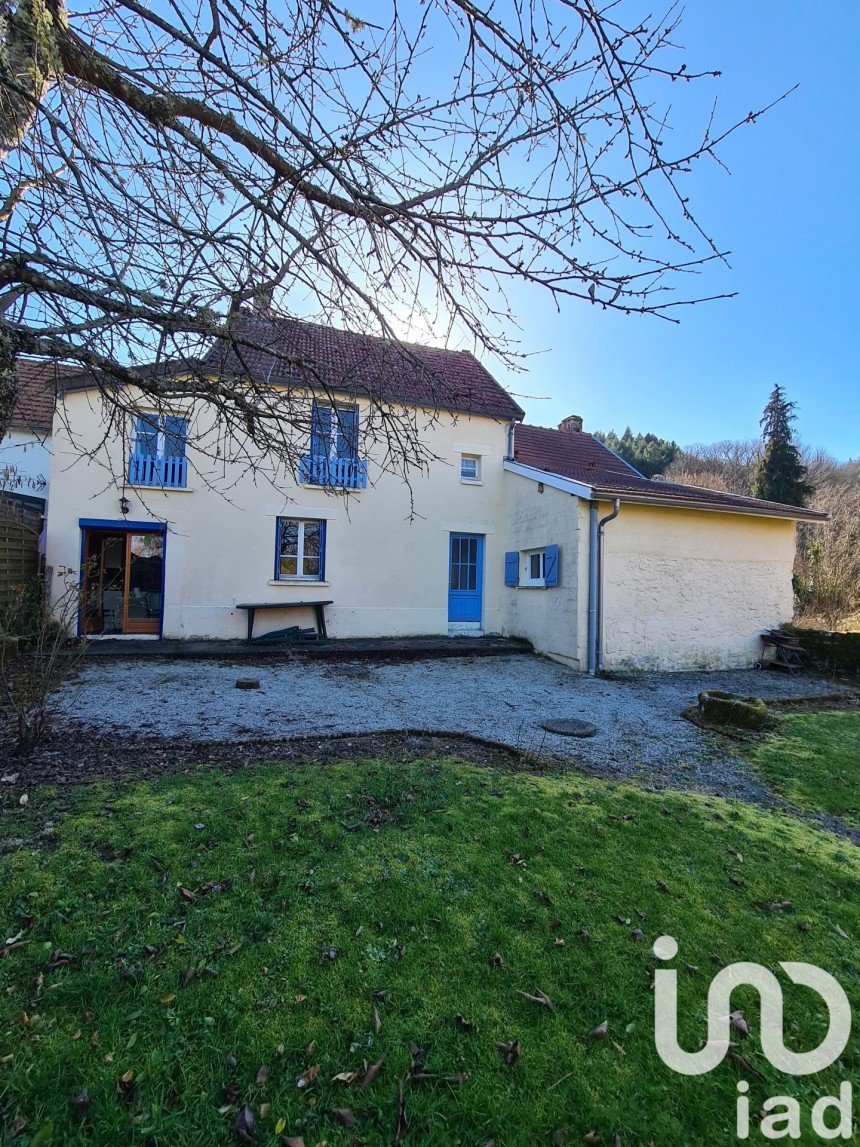 Country house 9 rooms of 137 m² in Saint-Sulpice-Laurière (87370)