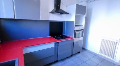 Apartment 3 rooms of 62 m² in Angoulême (16000)