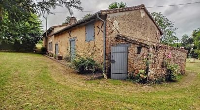 Maison 2 pièces de 45 m² à Vivonne (86370)